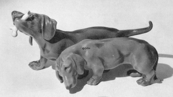 Gravhundepar, Bing & Grøndahl figur af hund nr. 1861