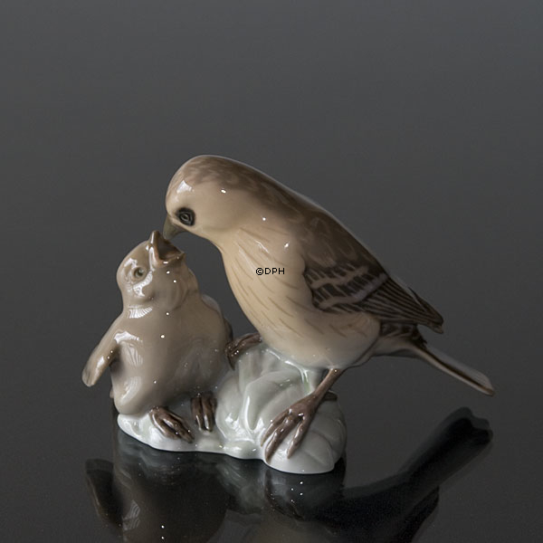 Spurv med unge, Bing & Grøndahl fugle figur nr. 1869