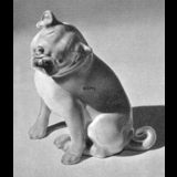 Siddende Mops, Bing & Grøndahl hundefigur nr. 1903