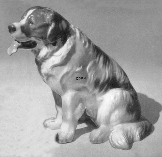 St, Bernhardshund, Bing & Grøndahl hundefigur nr. 1916