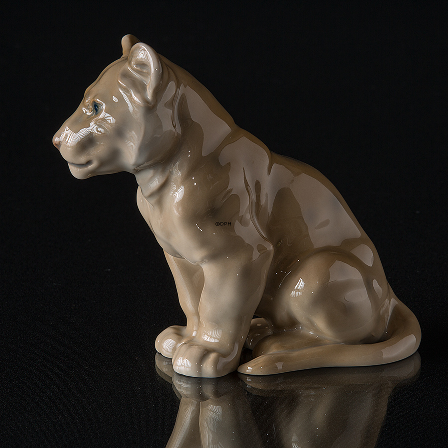 Løveunge, Bing & Grøndahl figur nr. 1923