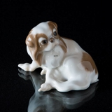 Pekinese sitting, Bing & Grondahl dog figurine No. 1986