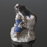 Milkmaid milking a cow while the cat looks on, Bing & Grondahl figurine no. 443 / 2017