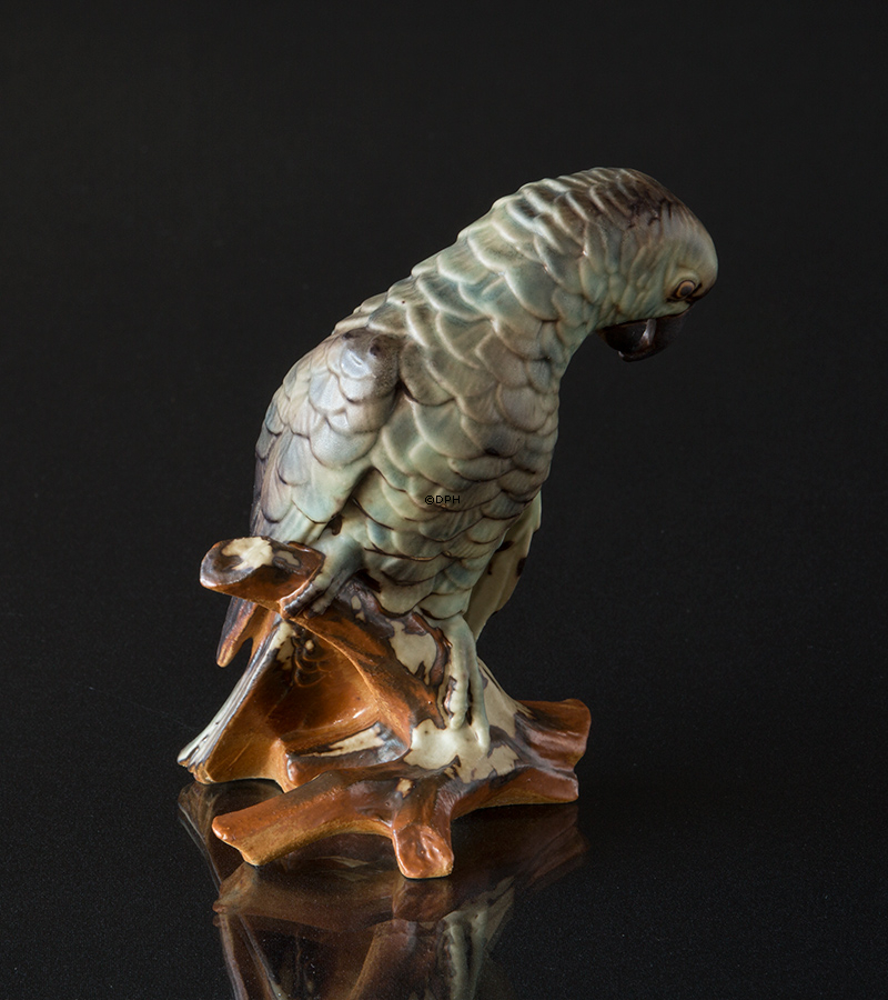 Papegøje, Bing & Grøndahl stentøjsfigur af fugl nr. 2019