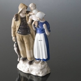 Fisherman's family with the child lifted high, Bing & Grondahl figurine No. 2025