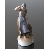 Woman with fishing net looking to the far, Bing & Grondahl figurine no. 2036