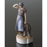 Kvinde med fiskenet, Bing & Grøndahl figur nr. 2036