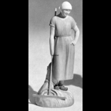 Girl with rake, Bing & Grondahl figurine no. 2050