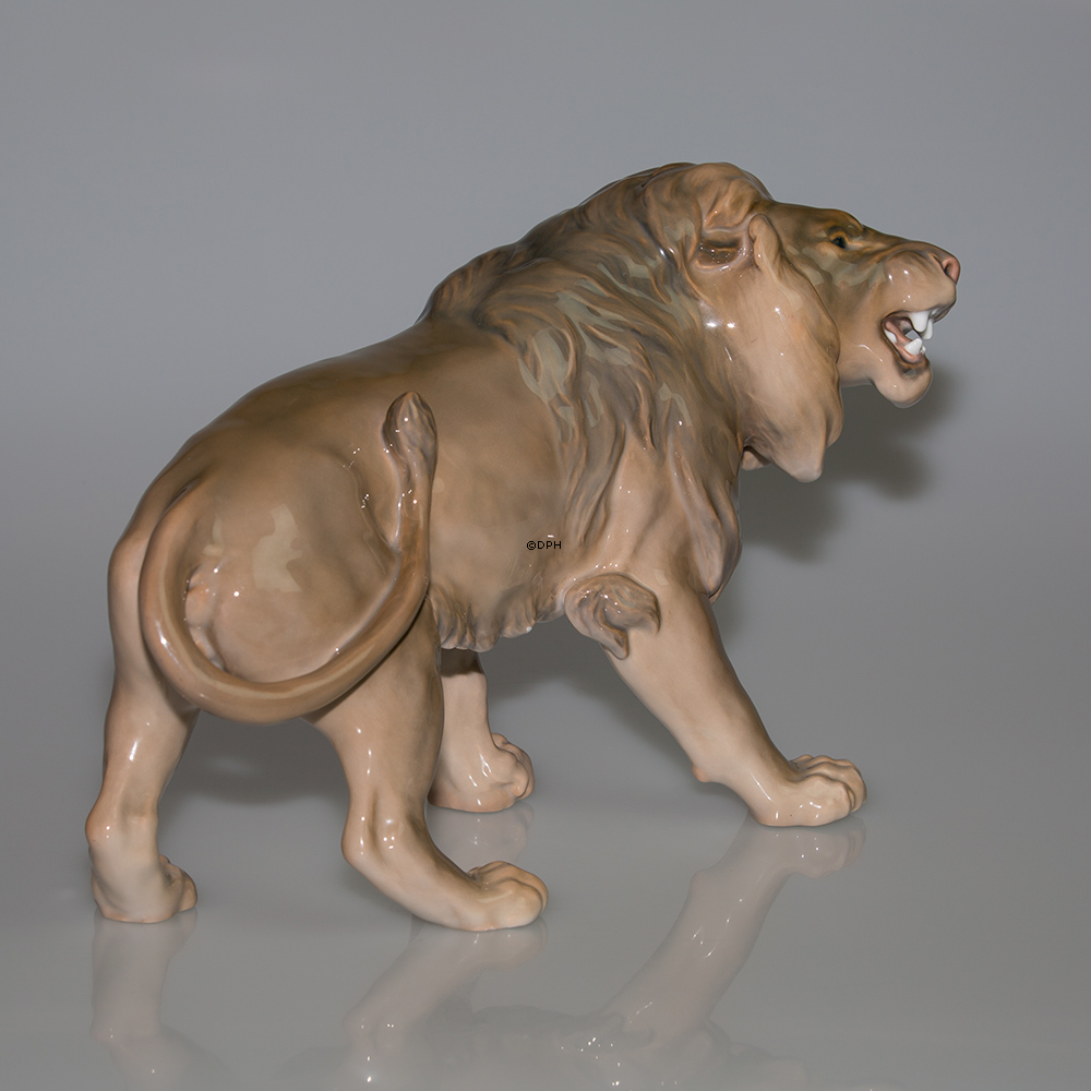 Hanløve, Bing & Grøndahl figur nr. 2052