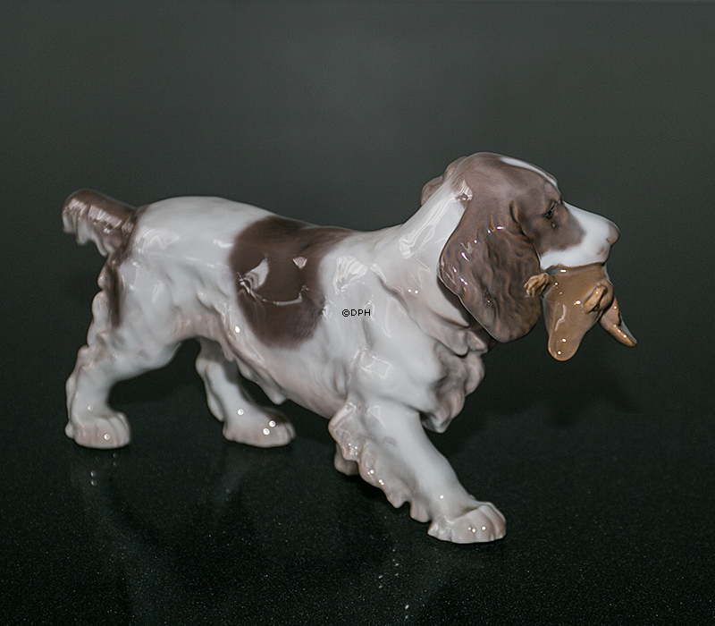 Hundefigur, Apporterende Spaniel, Bing & Grøndahl nr. 2061