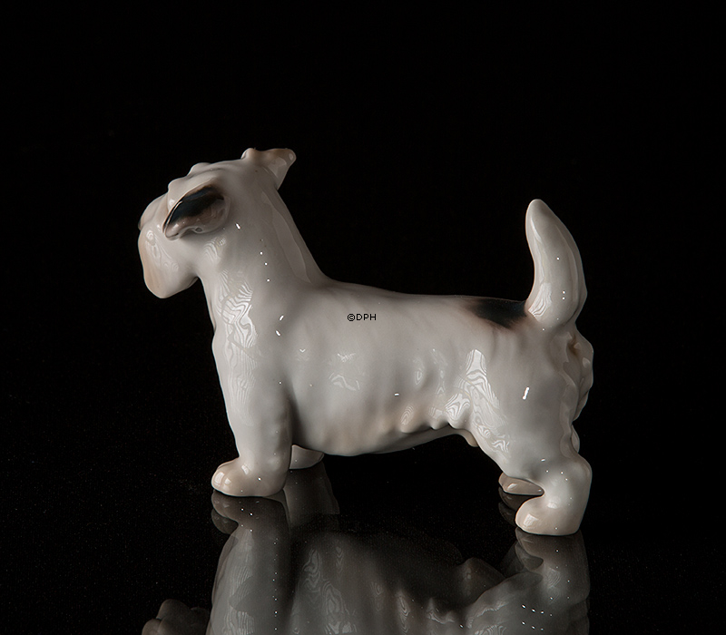 Sealyham Terrier, Bing & Grøndahl hunde figur nr. 2071