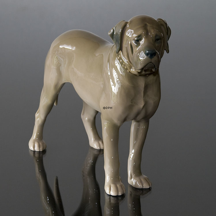Mastiff, Bing & Grøndahl hunde figur nr. 2108
