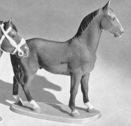 Hest, 25cm, Bing & Grøndahl figur nr. 2146