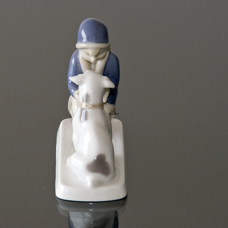 Pige med hund, Bing & Grøndahl figur nr. 2163