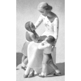 Mutter mit Kindern, Bing & Gröndahl Figur Nr. 2196