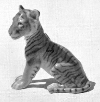 Tigerunge, Bing & Grøndahl figur nr. 2214