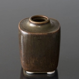 Vase stentøj. Bing & Grøndahl. Design: Valdemar Petersen nr. 222