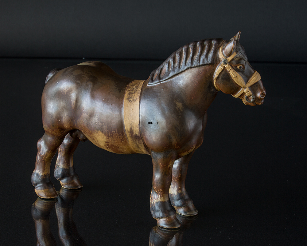 Belgisk hingst, Bing & Grøndahl stentøjsfigur af hest nr. 2234