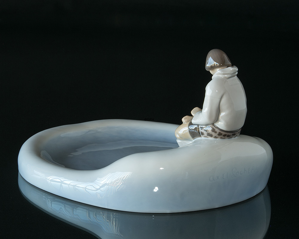 Grønlænder på fad Bing & Grøndahl nr. 2253