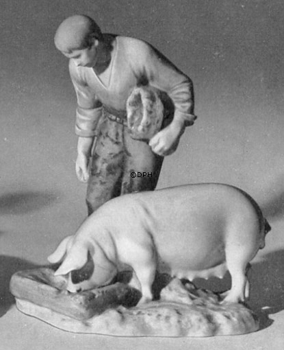 Landmand med gris, Bing & Grøndahl figur nr. 2263