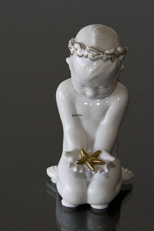 Havdreng med Søstjerne, dekoreret med guld, Bing & Grøndahl figur nr. 2265