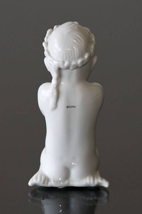 Havdreng med Søstjerne,  (serien havbørn), Bing & Grøndahl figur nr. 470 eller 2265