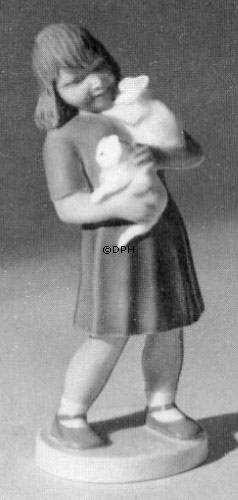Pige med kattekillinger, Bing & Grøndahl figur nr. 2276