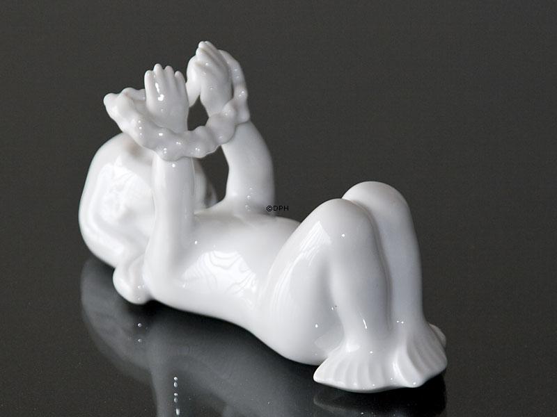 Liggende havpige, Bing & Grøndahl figur nr. 475 eller 2314