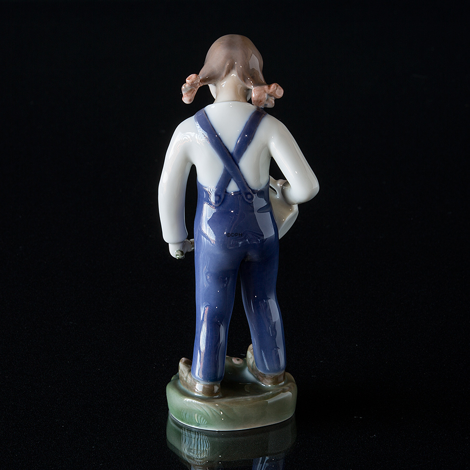Den lille Gartner, Pige med vandkande, Bing & Grøndahl figur nr. 2326