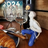 Dreng med bue og pil, Bing & Grøndahl figur nr. 2327