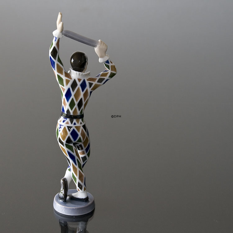 Harlekin, Bing & Grøndahl figur nr. 487 eller 2354