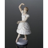 Columbine, Bing & Grondahl figurine no. 488 or 2355