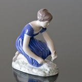 Garden Girl minding the plants, Bing & Grondahl figurine No. 2356