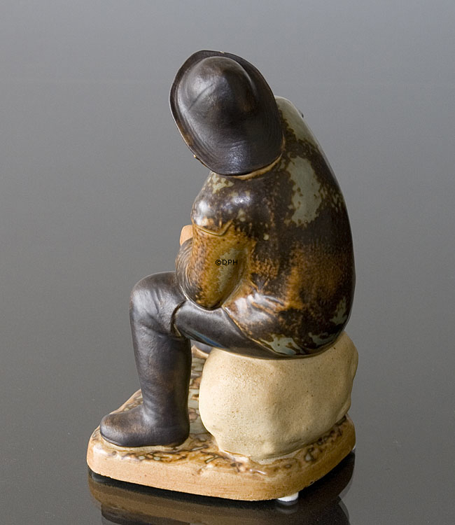 Fisker, Bing & Grøndahl stentøjsfigur nr. 2370