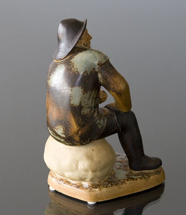 Fisker, Bing & Grøndahl stentøjsfigur nr. 2370