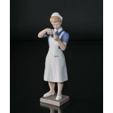 Krankenschwester, Bing & Gröndahl Figur Nr. 2379