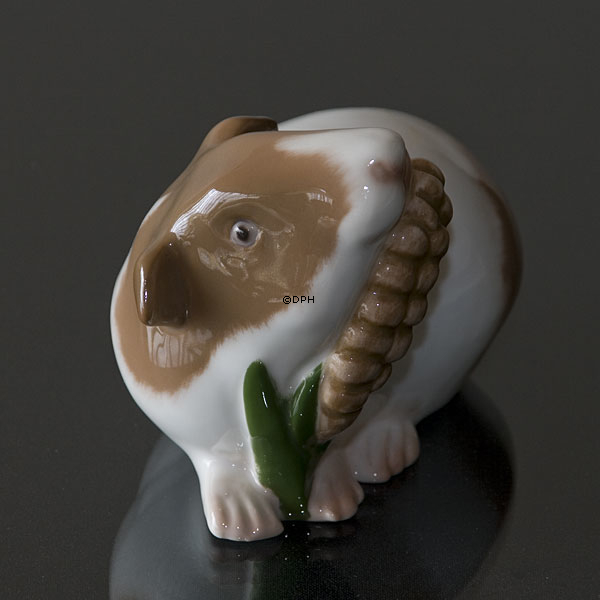 Marsvin 10cm, Bing & Grøndahl figur nr. 2480