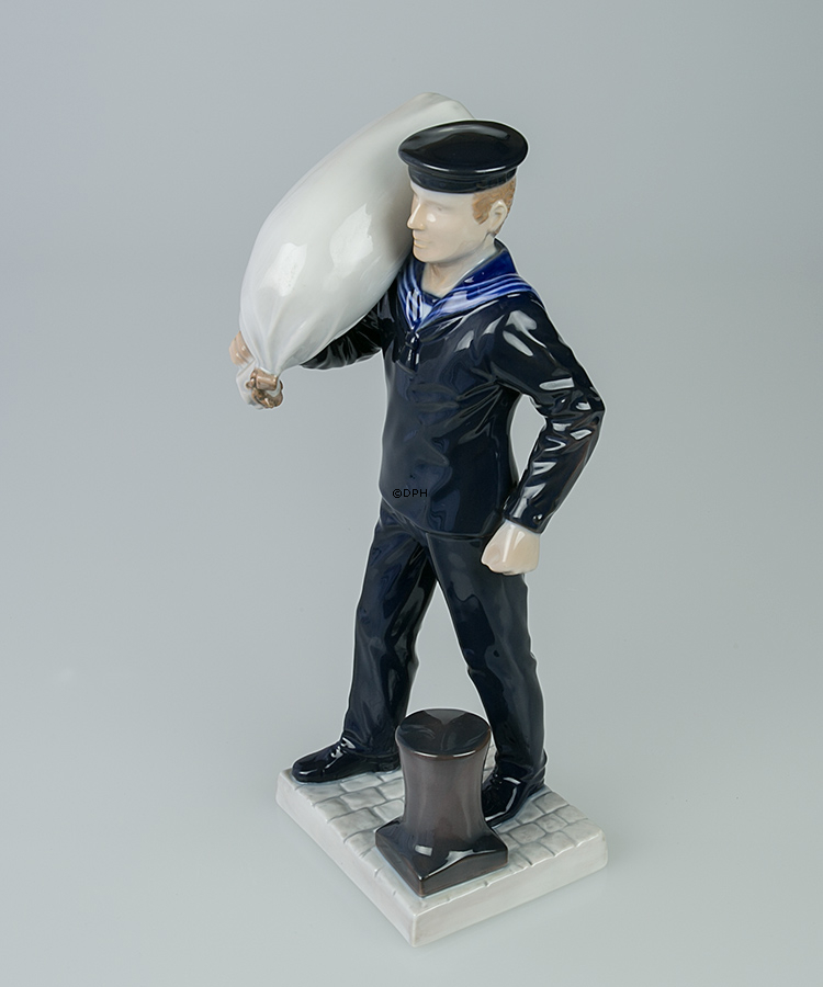 Konstabel i søværnet, sømand, Bing & Grøndahl figur nr. 2486