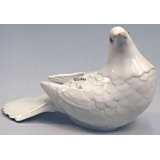 Pigeon with its tail pointing downwards, Bing & Grondahl bird figurine no. 540 or 2540