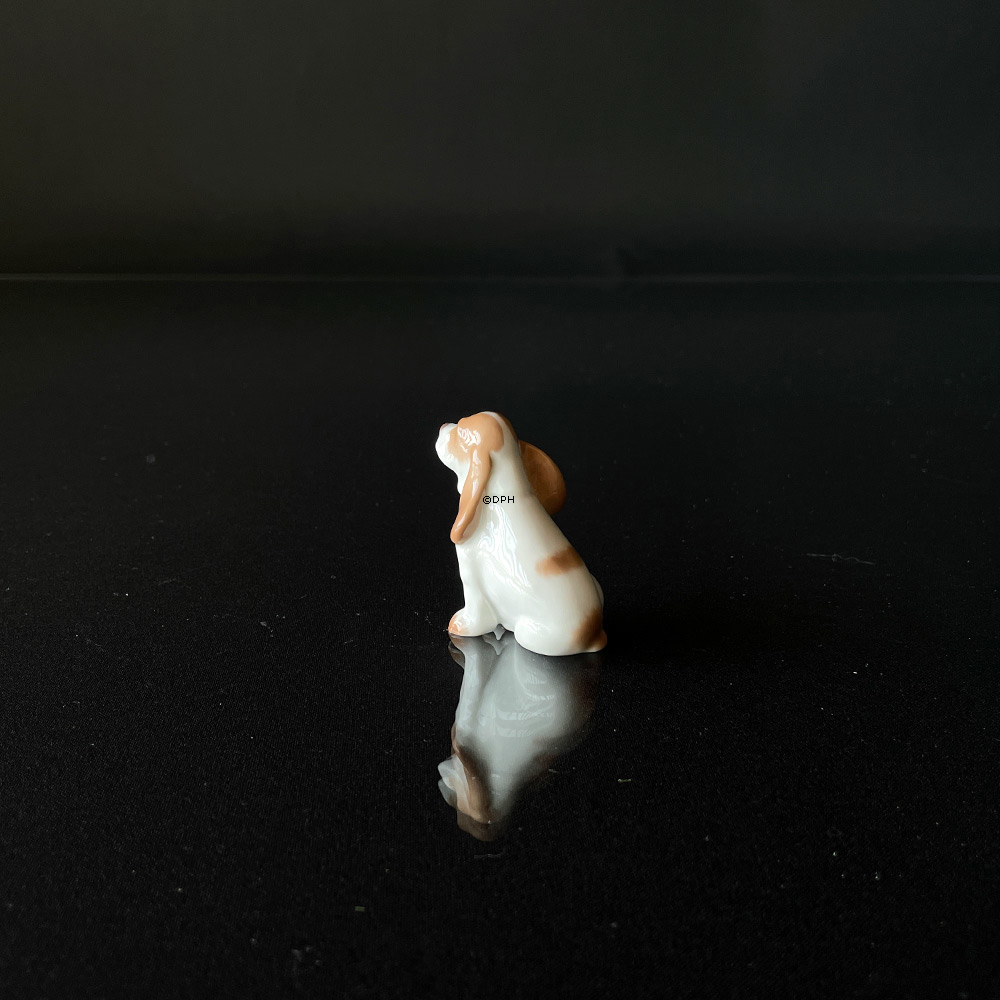 Figur af hund, Spaniel, Bing & Grøndahl nr. 2547