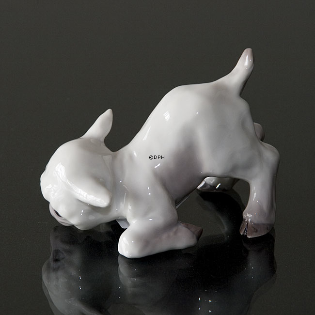 Lam, Bing & Grøndahl figur nr. 560 eller 2560