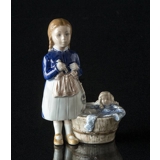 Girl with Washtub and Doll, Bing & Grondahl figurine no. 2563