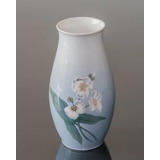 Vase med blomst, Bing & Grøndahl nr. 344-5249 eller 8658-249