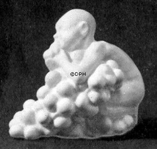 Barn med vindruer, Bing & Grøndahl figur nr. 4021