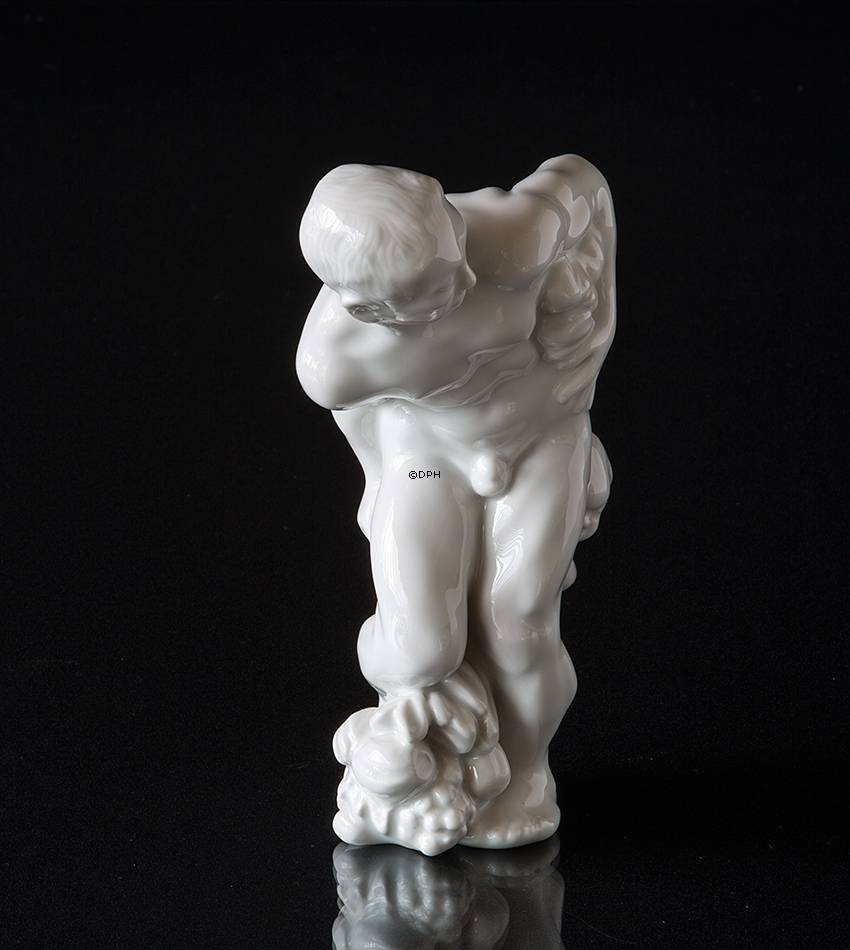 Mand og barn med overflødighed af frugt (Kain), Bing & Grøndahl figur nr. 4032