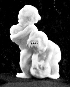 Børn, Bing & Grøndahl figur nr. 4033 eller 33
