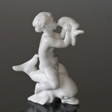 Das Meer, Mädchen küsst Delfin, Bing & Gröndahl Figur Nr. 61 oder 4061