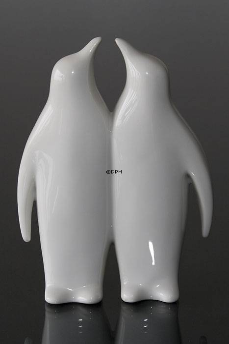 Pingvin par. Bing & Grøndahl figur nr 4205, designet af Agnethe Jørgensen