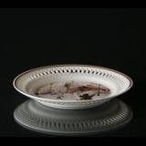 Carl Larsson service. Cake plate, Motif no 12 No. 4512-616, Bing & Grondahl