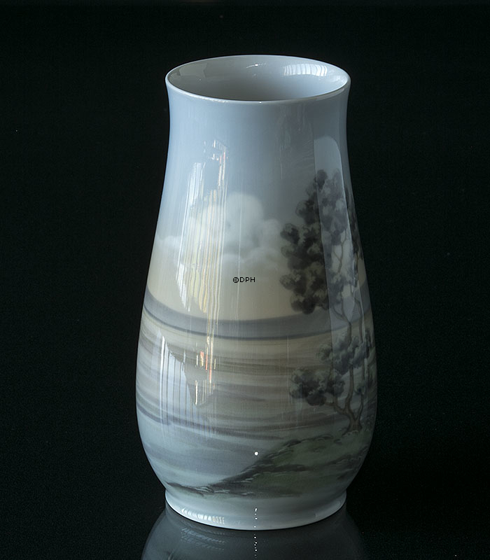 Vase med landskab, Bing & Grondahl nr. 505-5209